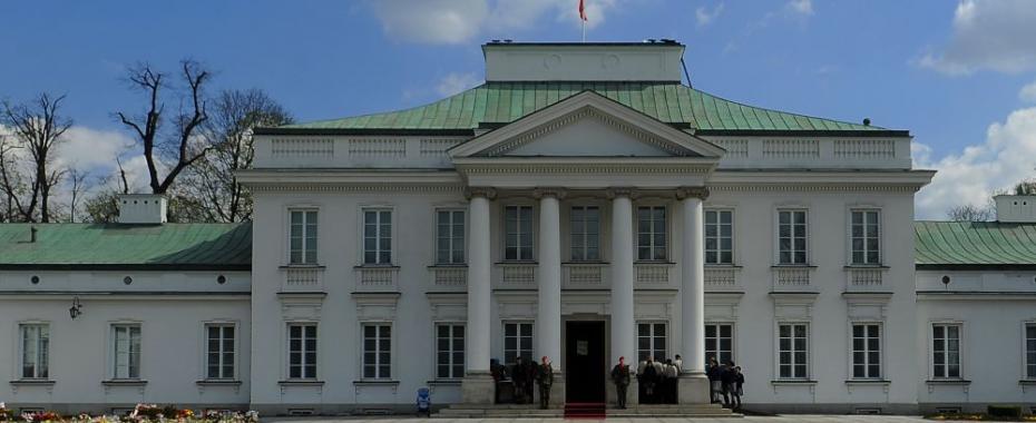 99 za Komorowskim. Miała być setka, ale...
