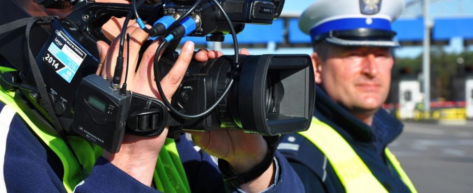 Policja ostrzega: jechałeś za szybko, możesz być gwiazdą TV