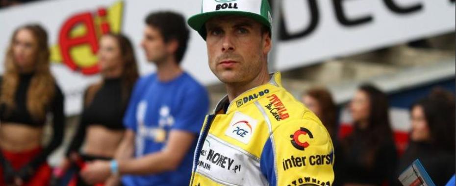 Wygrał dwa biegi, pierwszy na podium. Triumf Iversena w Cardiff