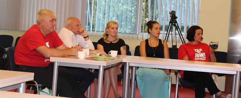 Jowownicy nieugięci, proporcjonalni kompromisowi. Wszyscy zgodnie: państwo do remontu