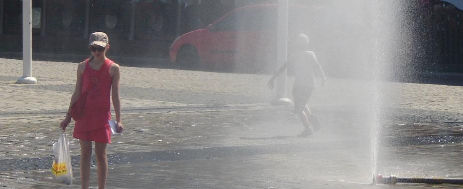 Piekielnie gorąco! Pomogą kurtyny