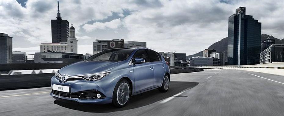 Toyota odnotowuje spektakularne wzrosty sprzedaży hybryd