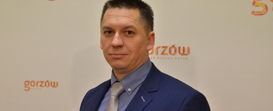 Były policjant wchodzi do urzędu. Będzie dyrektorem wydziału