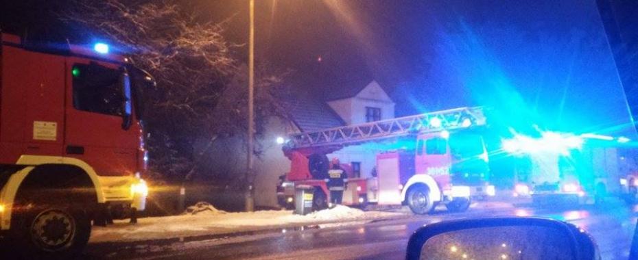 Paliło się przy Koniawskiej. Przyjechały trzy zastępy
