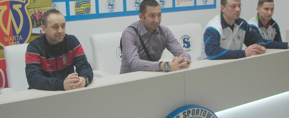 Derby z szacunkiem. W Stilonie jest nowy bramkarz i Ukrainiec