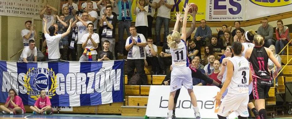 LIVEweekend: Derby i istotny mecz koszykarek
