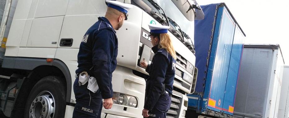 „Pijana” rosyjska ciężarówka mogła zgnieść wszystko