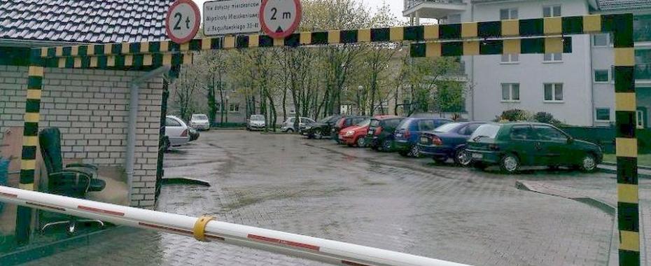 Stop! Szlaban! Brama!