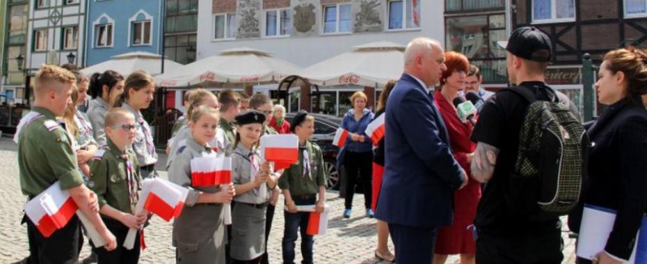 Mało nas na patriotycznym śpiewaniu