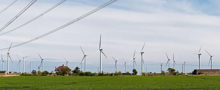 Elektrownia wiatrowa? Czysta energia, szpetny krajobraz