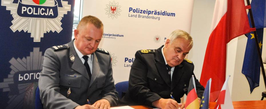 Jumanie będzie trudniejsze. Policjanci współpracują