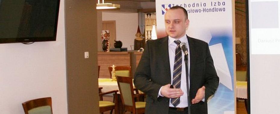 Przybyłek zajmie miejsce Wróblewskiego