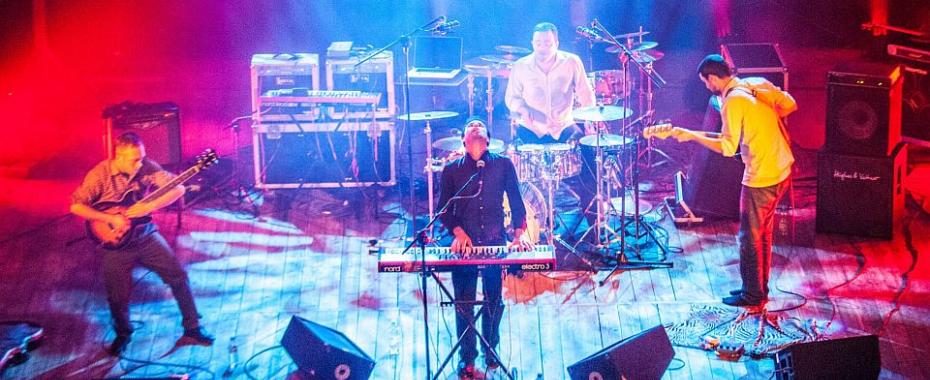 Kul-rozkład do 25 września. Nat Osborn Band, Skubas