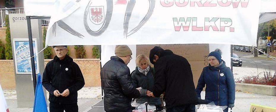 KOD w akcji: karta życia i pomoc zwierzakom