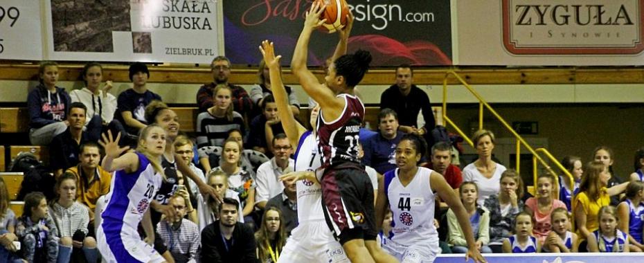 Ekstra mecze w halach. Na arenach [WYNIKI]