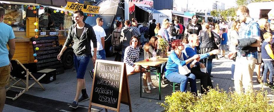 Kulinarny hit: 25 food trucków na Manhattanie!