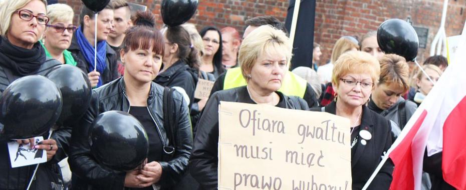 Na ósmego jak na czarnym proteście?