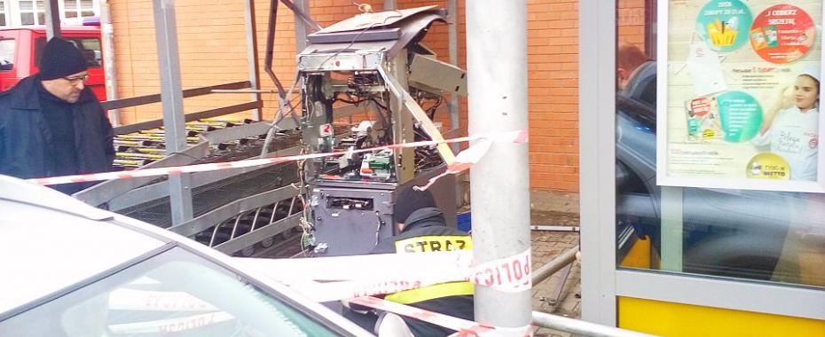 Napad na bankomat. Policja z pustymi rękami