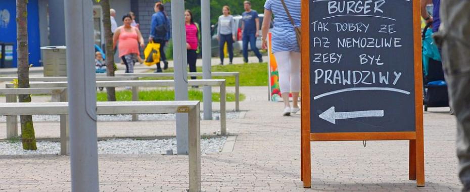 Bez przerwy popularne „potrawy z wozu”