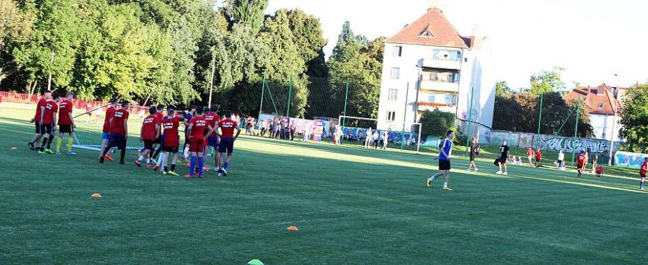 Stadion i hala w ministerstwie, po aktualizacji...