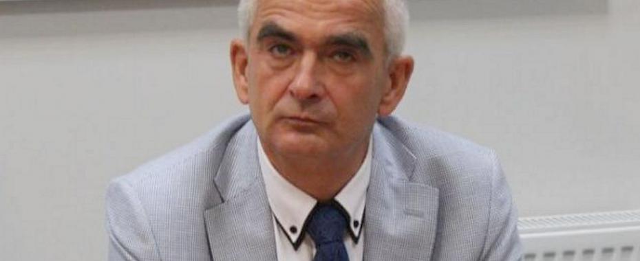 Dyrektor Gawłowski ustępuje!