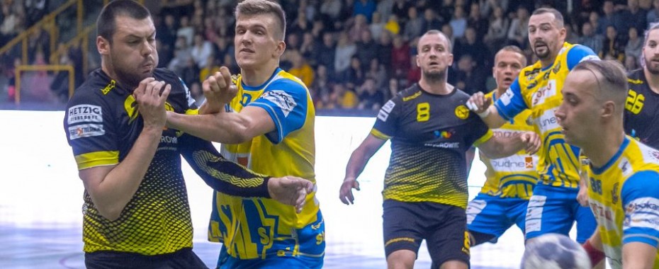 Jak przegrać, to tylko z liderem [FOTO]