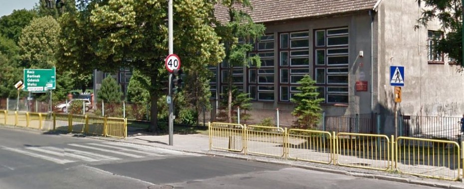Na sesji: dwie klasy i aula dla SP 1
