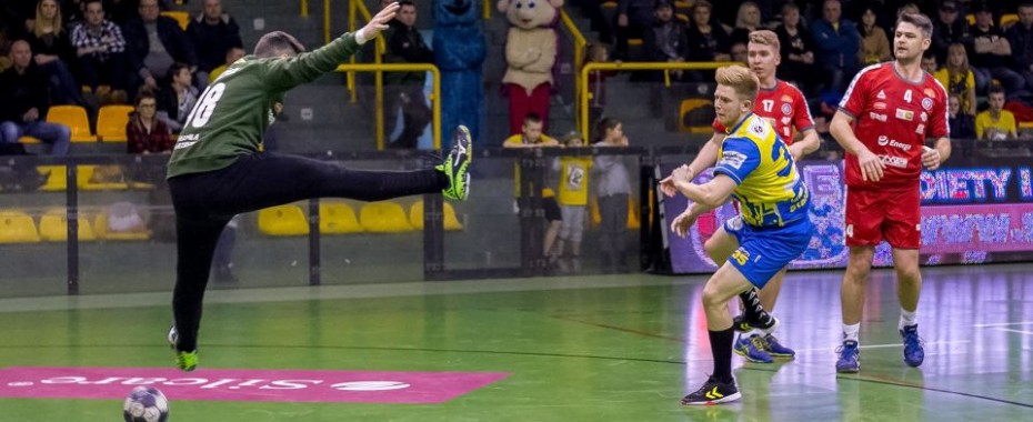 Nie było łatwo, ale Stal lepsza! [FOTO]