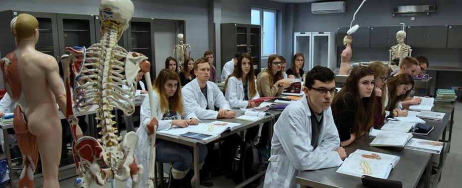 2 tysiące dla studenta medycyny!