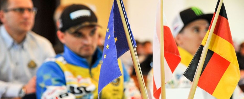 Zmarzlik, Dudek: jeździjcie bezpiecznie!