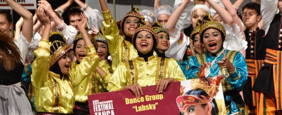 O 25. festiwalu: 7 dni pełnych folkloru