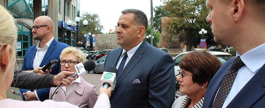 PiS też pokazało swoje „jedynki”