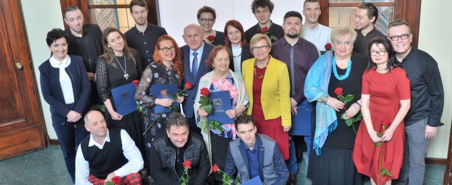 Taniec, muzyka, teatr... 14. stypendystów