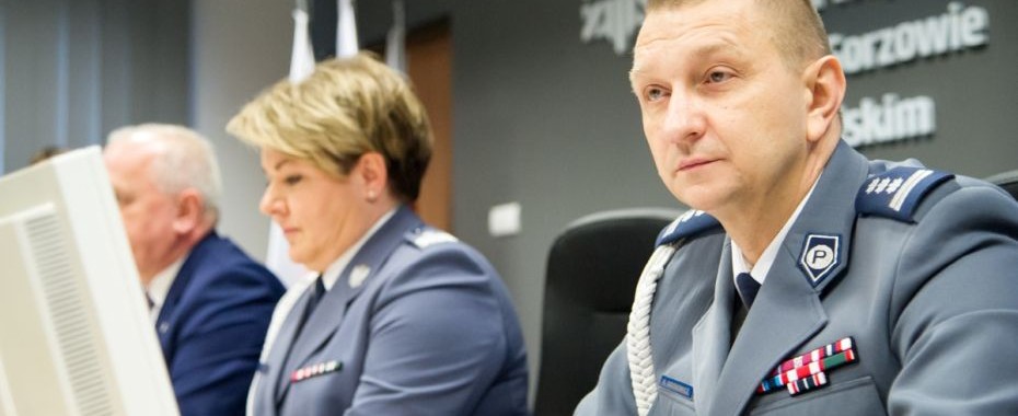 Drogówka, kryminalni itd.