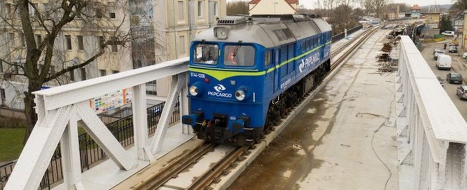 116 ton na estakadzie! Próby z lokomotywą