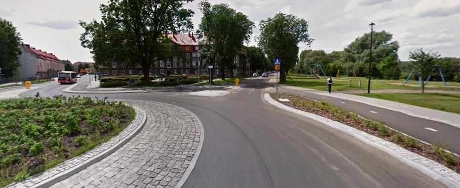 Fabryczna i Piłsudskiego – prace przy ścieżkach