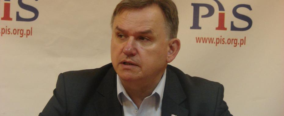 Kto w sejmie za poseł Rafalską?