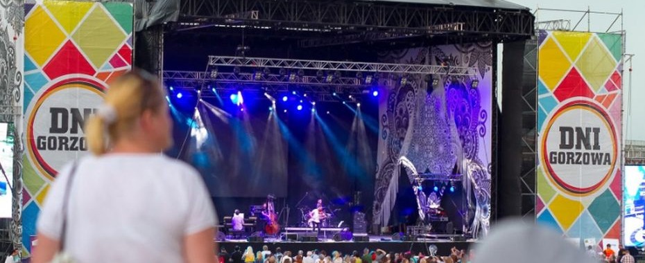 Zgrzyt. ELO bez filharmoników!