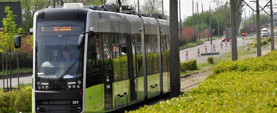Uwaga! Tramwaje na torach