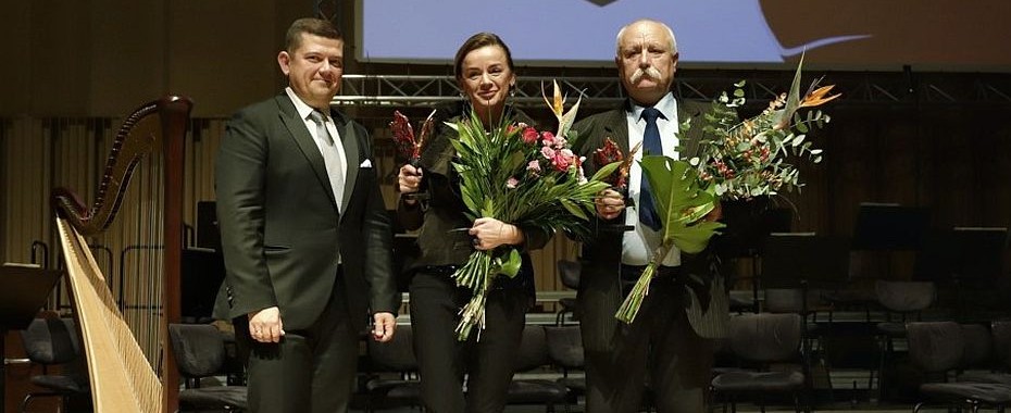 Oto Motyle! Wyróżnieni aktorka i archeolog