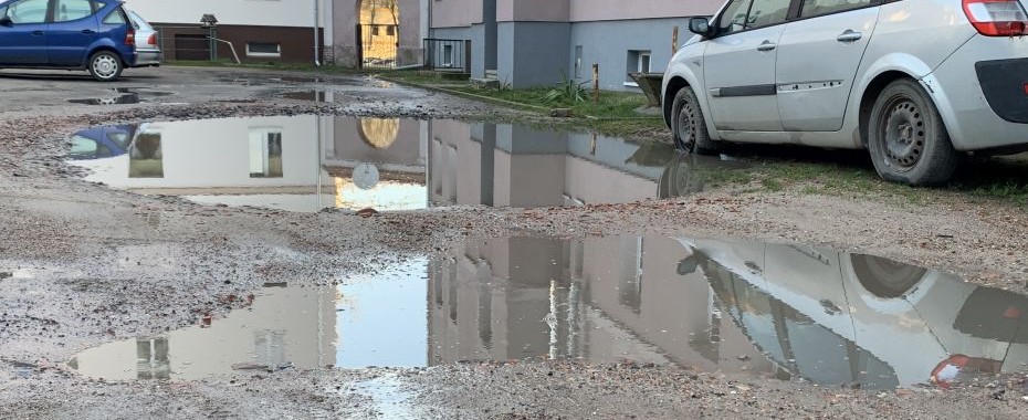 Od dziesiątek lat nie ma sposobu na kałuże