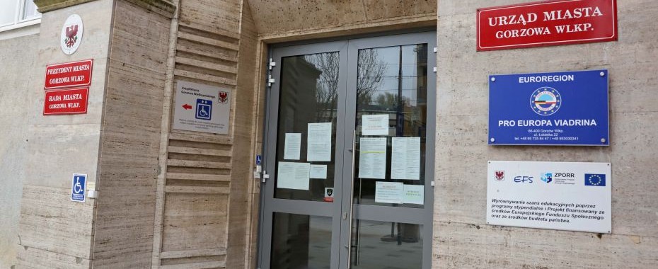 Jak teraz działa urząd miasta?