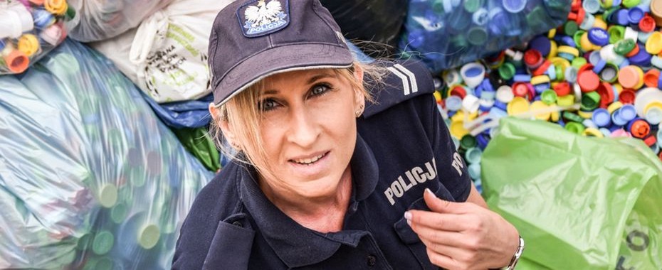 Zuzia walczy z rakiem! Wspiera ją policjantka