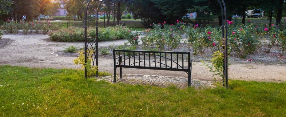 Park czeka na ręce do pracy