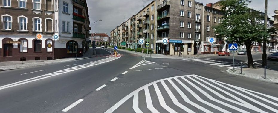 Nowy asfalt na al. 11 Listopada i Łokietka