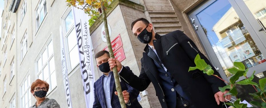 Żużlowy mistrz z nietypową pamiątką