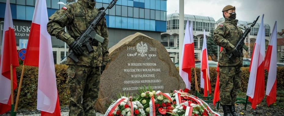 Święto Niepodległości. Pamięć i honor od policjantów