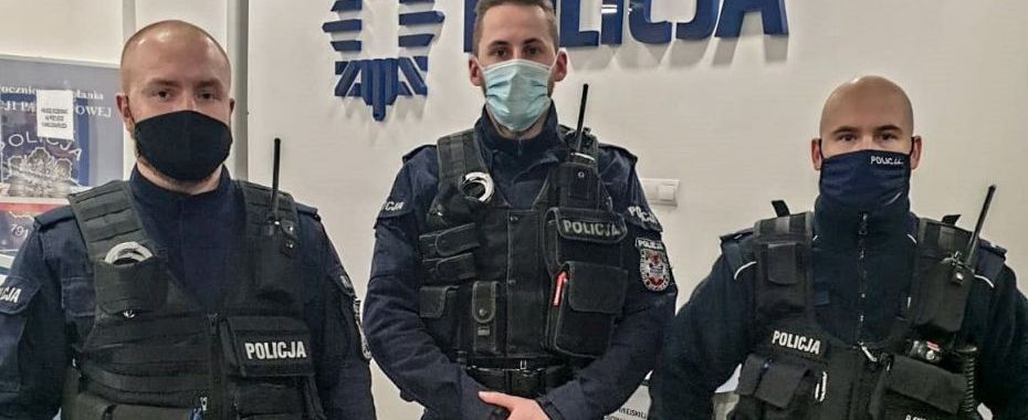 Trzech policjantów zapobiegło tragedii na Piaskach