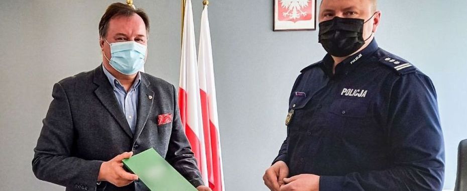 Atak na sklep w Wawrowie. Sieć dziękuje policji