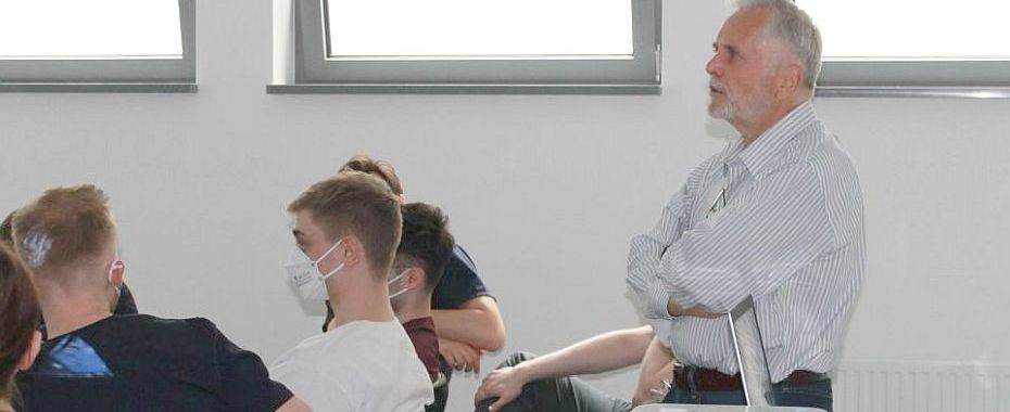 Laureat „polskiego Nobla” wykładał przy Dekerta